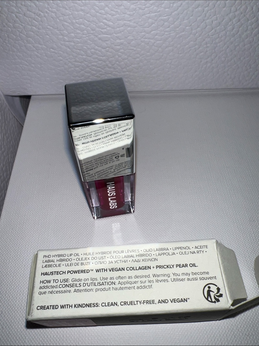 Haus Labs Bio-Radiant Gel-Powder Highlighter in Moonstone + small size Lip Oil - Picture 8 of 8